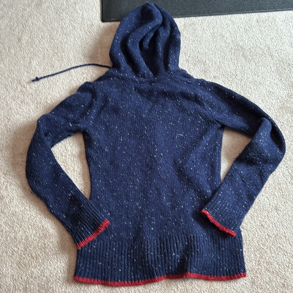 Wool Patagonia Sweater with Red Trim - Picture 3 of 3